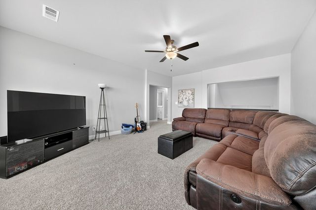 1812 Lumina Dr, Midland, TX 79705