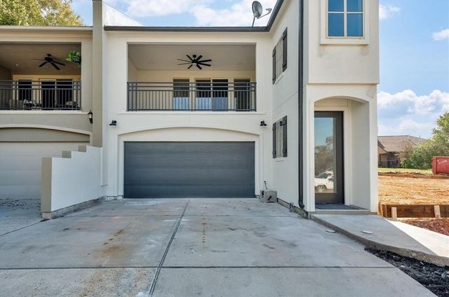 119 Capetown Lane, Conroe, TX 77356