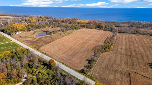 1788 LAKE SHORE ROAD, Grafton, WI 53024