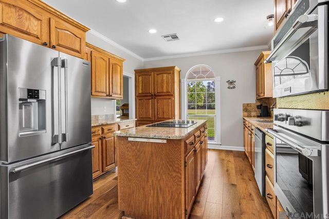 14367 Devall Rd, Baton Rouge, LA 70818