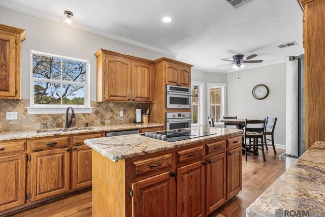 14367 Devall Rd, Baton Rouge, LA 70818