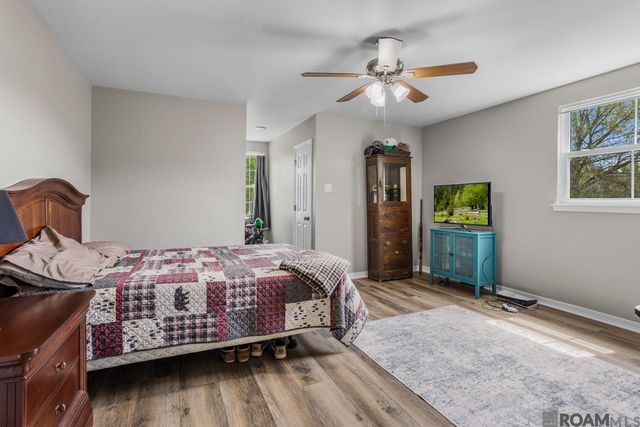 14367 Devall Rd, Baton Rouge, LA 70818