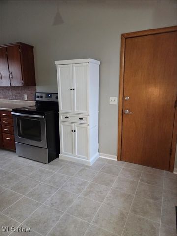 1373 Military Road, Zanesville, OH 43701