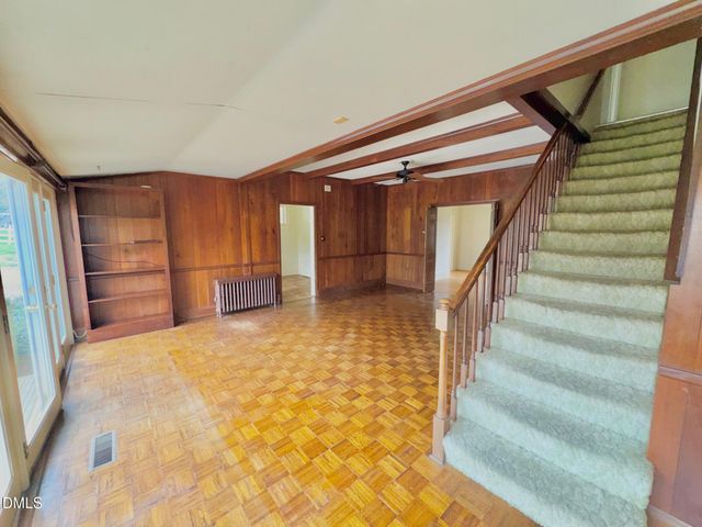 222 Willowood Drive, Henderson, NC 27536