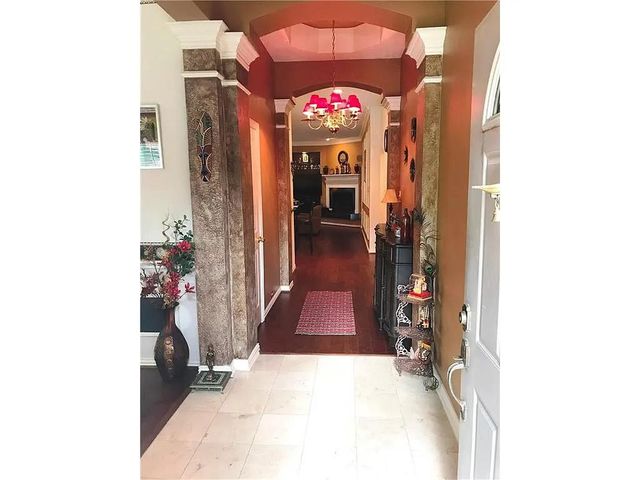 9400 Western Trail, Irving, TX 75063