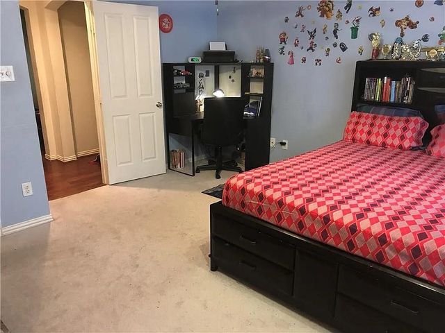 9400 Western Trail, Irving, TX 75063