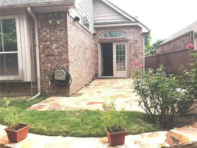 9400 Western Trail, Irving, TX 75063