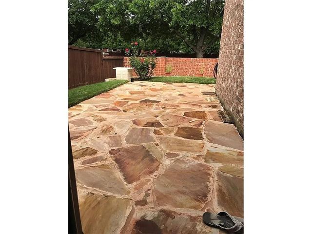 9400 Western Trail, Irving, TX 75063