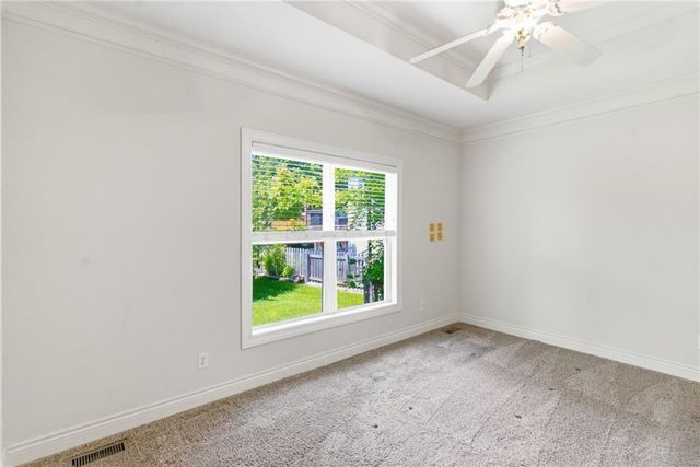3008 SW 9TH Terrace, Lee's Summit, MO 64081