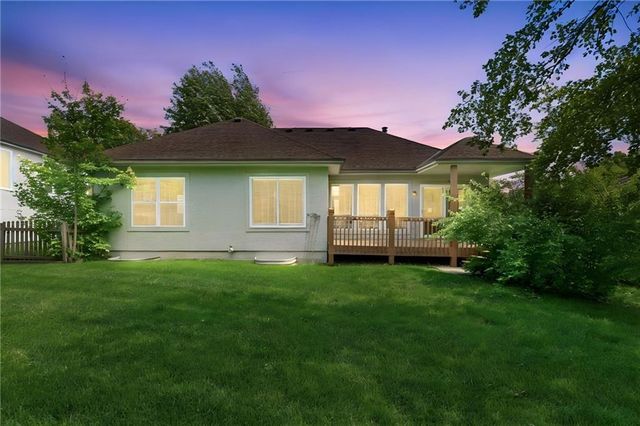 3008 SW 9TH Terrace, Lee's Summit, MO 64081