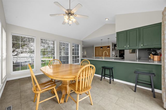 603 High Point Drive SW, Cedar Rapids, IA 52404