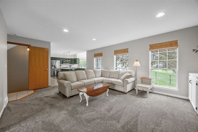 603 High Point Drive SW, Cedar Rapids, IA 52404