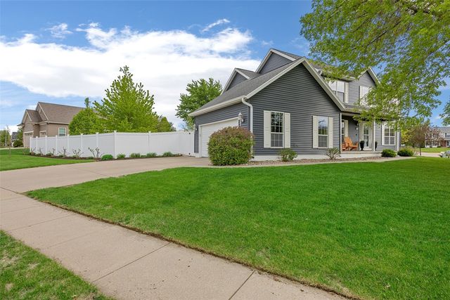 603 High Point Drive SW, Cedar Rapids, IA 52404