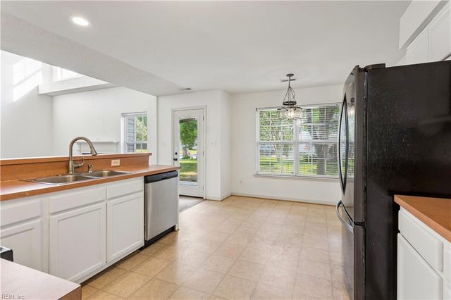 23179 Spring Crest DR, Carrollton, VA 23314