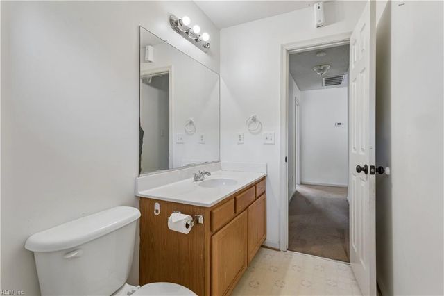 23179 Spring Crest DR, Carrollton, VA 23314