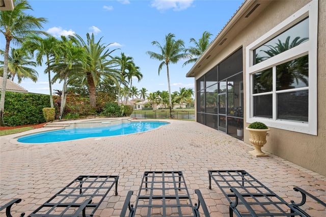 7276 NW 127th Way, Parkland, FL 33076