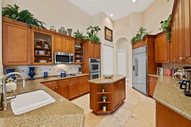 7276 NW 127th Way, Parkland, FL 33076