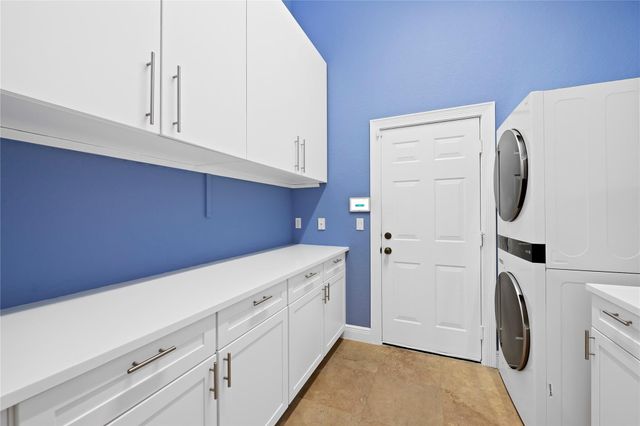 7276 NW 127th Way, Parkland, FL 33076