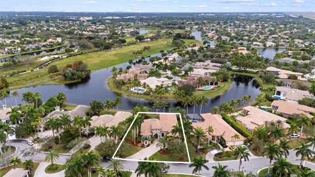 7276 NW 127th Way, Parkland, FL 33076