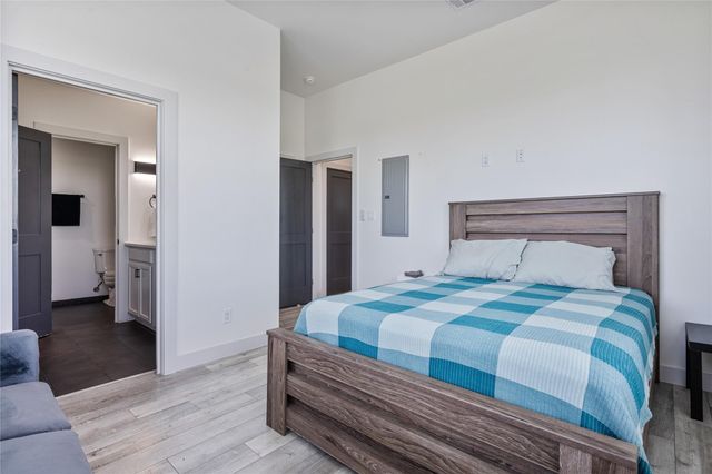 3841 Biscayne Beach Road, Crystal Beach, TX 77650