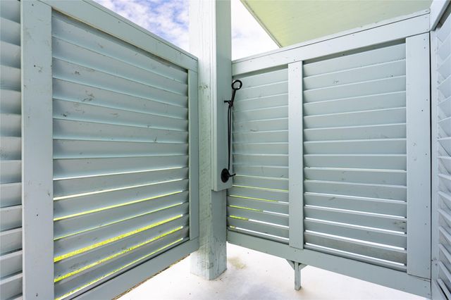 3841 Biscayne Beach Road, Crystal Beach, TX 77650
