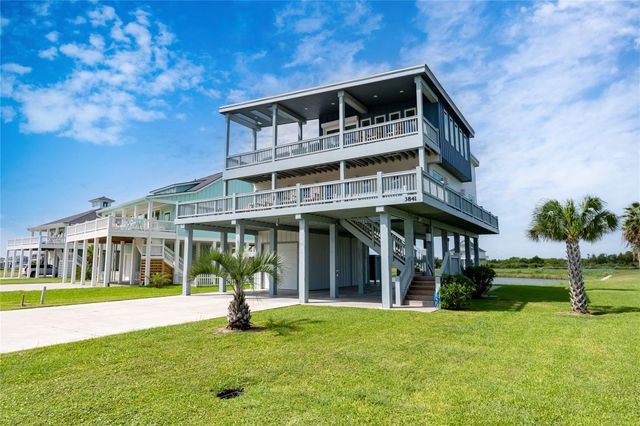 3841 Biscayne Beach Road, Crystal Beach, TX 77650