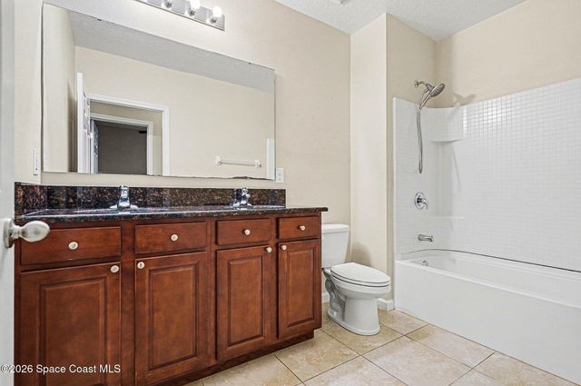 2712 Snapdragon Drive NW, Palm Bay, FL 32907