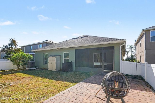 2712 Snapdragon Drive NW, Palm Bay, FL 32907