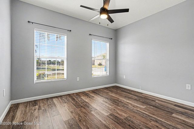 2712 Snapdragon Drive NW, Palm Bay, FL 32907