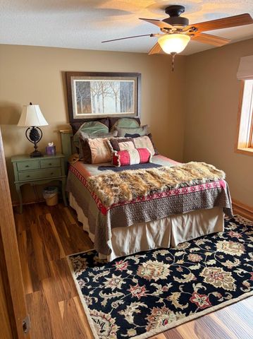 21658 E Height Of Land Drive, Detroit Lakes, MN 56501