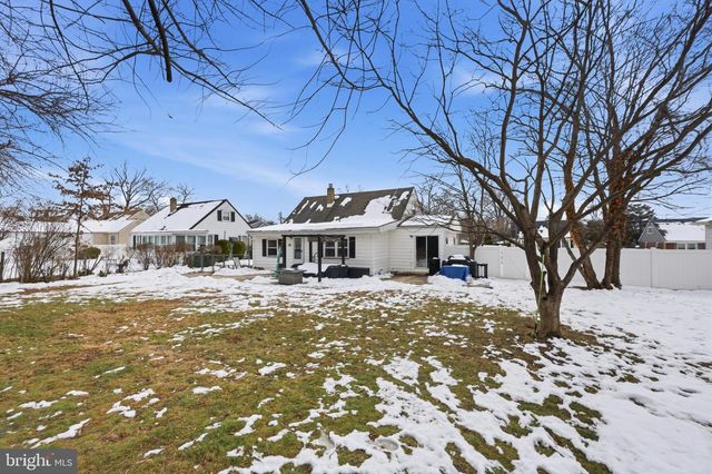 112 LINDSEY AVE, Runnemede, NJ 08078