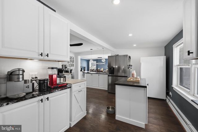 112 LINDSEY AVE, Runnemede, NJ 08078