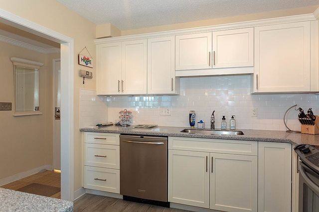100 Cove Way 309, Quincy, MA 02169
