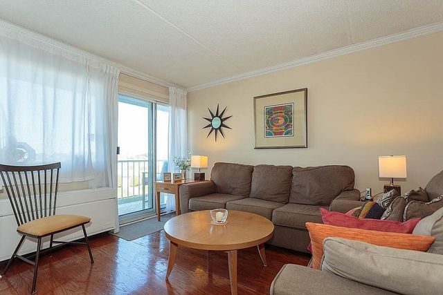 100 Cove Way 309, Quincy, MA 02169