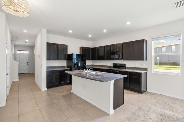 8502 FALLING BLUE PLACE, Riverview, FL 33578