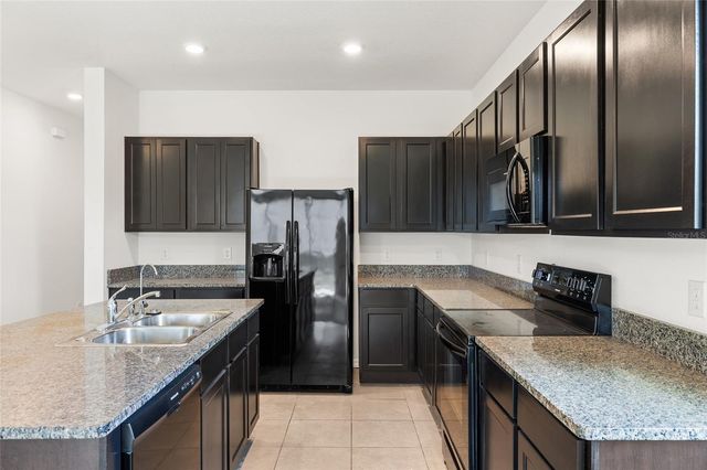 8502 FALLING BLUE PLACE, Riverview, FL 33578