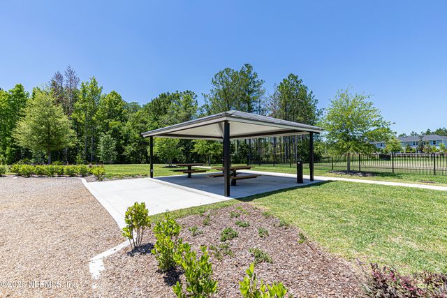 13019 HOLSINGER Boulevard, Jacksonville, FL 32256