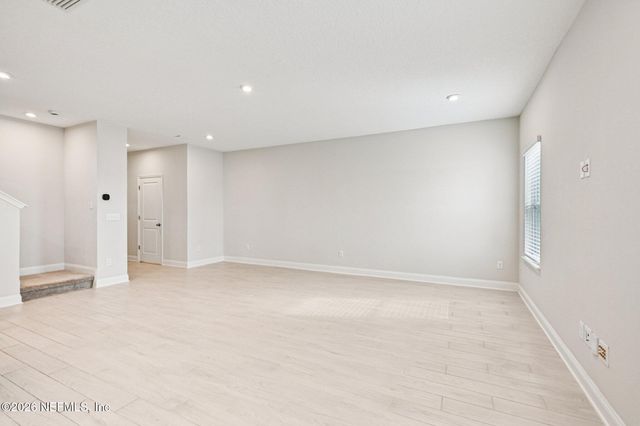 13019 HOLSINGER Boulevard, Jacksonville, FL 32256