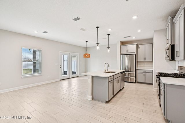 13019 HOLSINGER Boulevard, Jacksonville, FL 32256