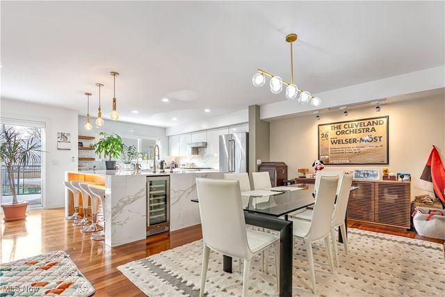 2252 W 5th Street, Cleveland, OH 44113