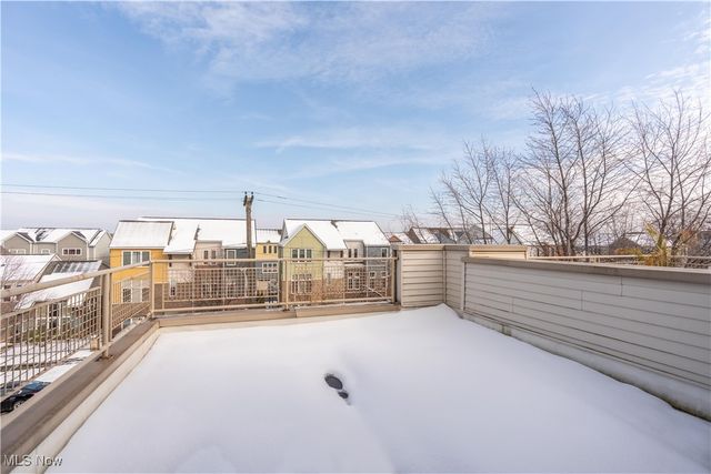 2252 W 5th Street, Cleveland, OH 44113