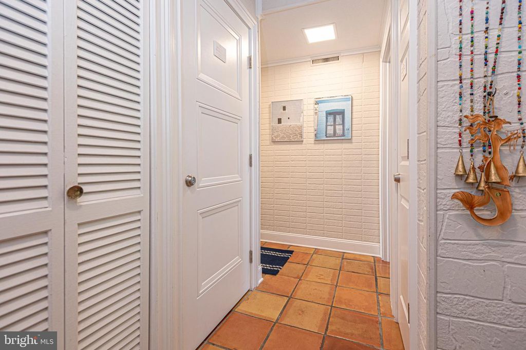 Image 17 of property listing at 413 BAYSHORE DR #201, Ocean City, MD 21842