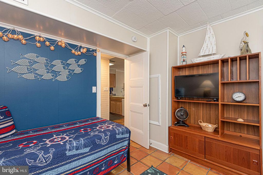 Image 21 of property listing at 413 BAYSHORE DR #201, Ocean City, MD 21842