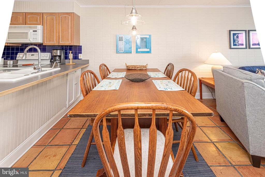 Image 23 of property listing at 413 BAYSHORE DR #201, Ocean City, MD 21842