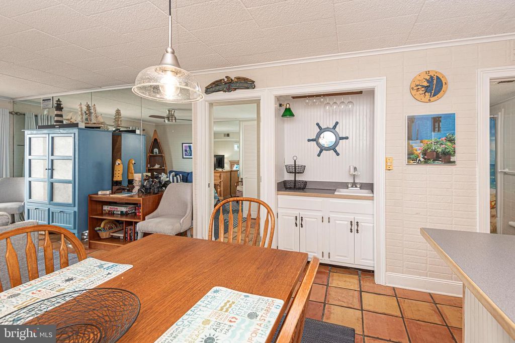 Image 24 of property listing at 413 BAYSHORE DR #201, Ocean City, MD 21842