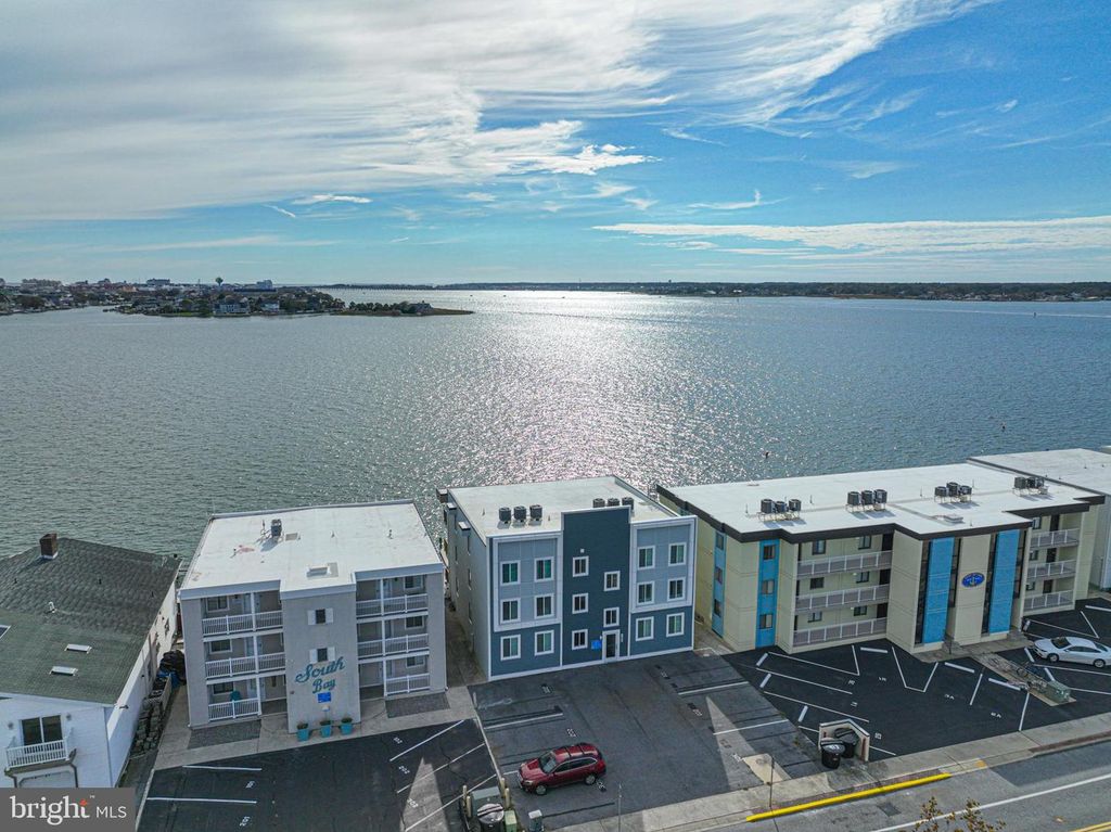 Image 43 of property listing at 413 BAYSHORE DR #201, Ocean City, MD 21842