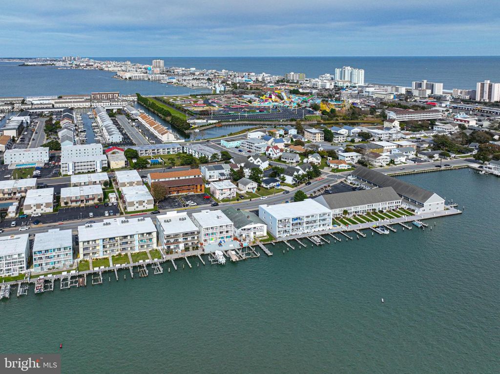 Image 49 of property listing at 413 BAYSHORE DR #201, Ocean City, MD 21842