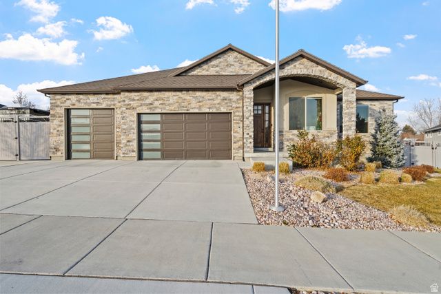 2644 W TITANS CT, South Jordan, UT 84095