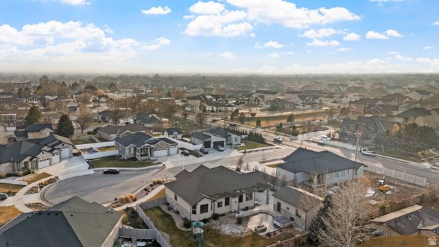 2644 W TITANS CT, South Jordan, UT 84095