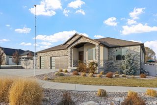 2644 W TITANS CT, South Jordan, UT 84095
